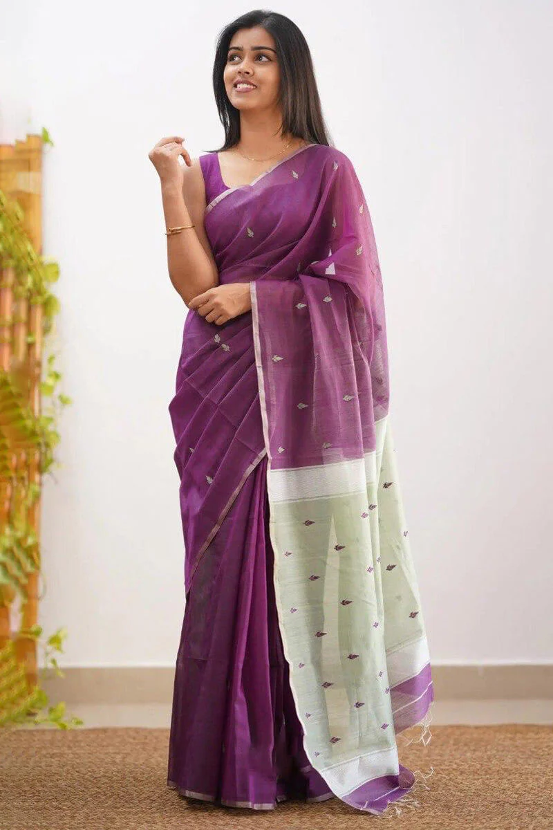 Energetic Purple Cotton Silk Saree With Comely Blouse Piece - Image 5