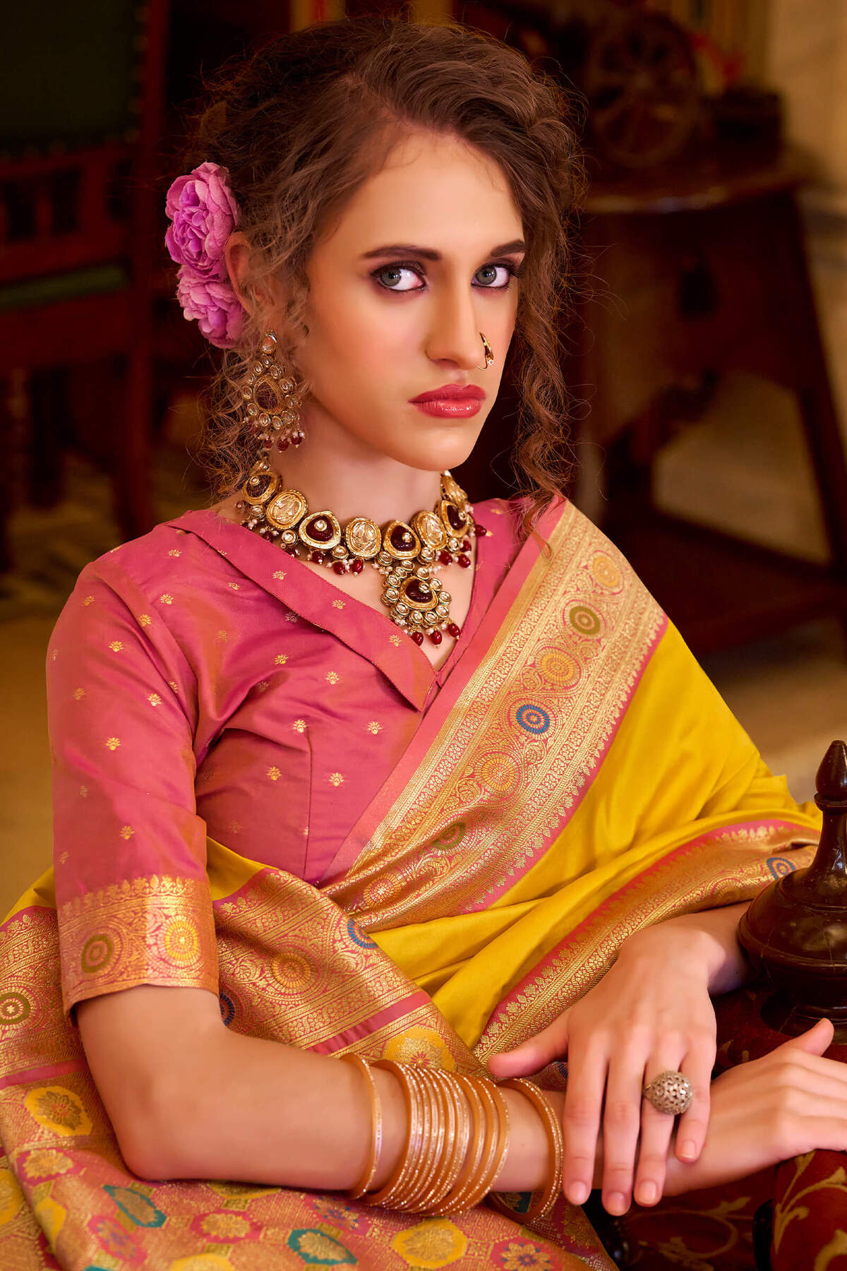 Engaging Yellow Pure Zari Weaving Banarasi Silk Saree With Vivacious Blouse Piece - Image 4