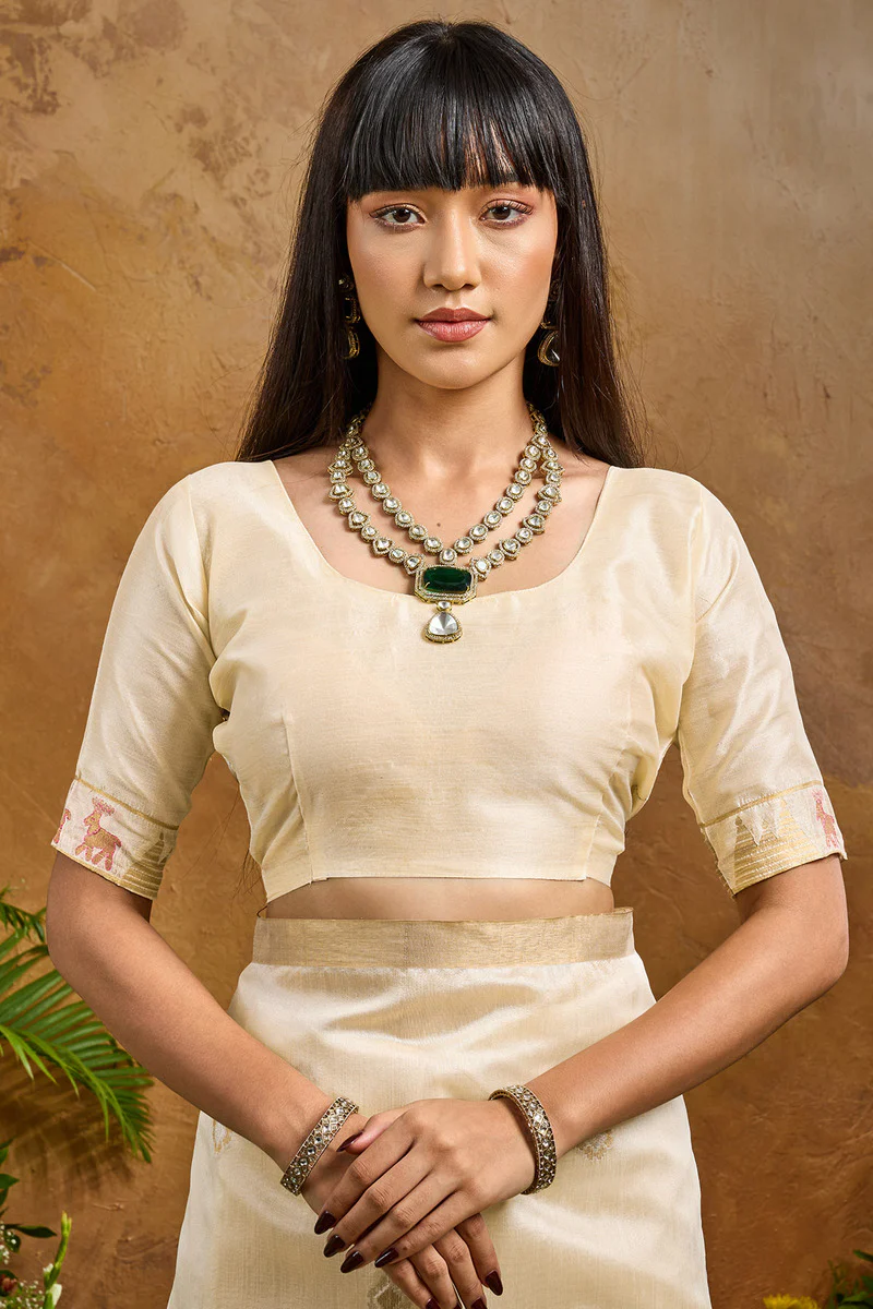 Engrossing Beige Banarasi Tussar Silk Saree With Appealing Blouse Piece - Image 4