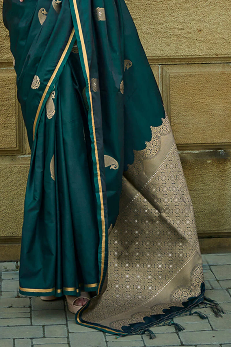 Entrancing Dark Green Banarasi Satin Silk Saree With Effervescent Blouse - Image 3