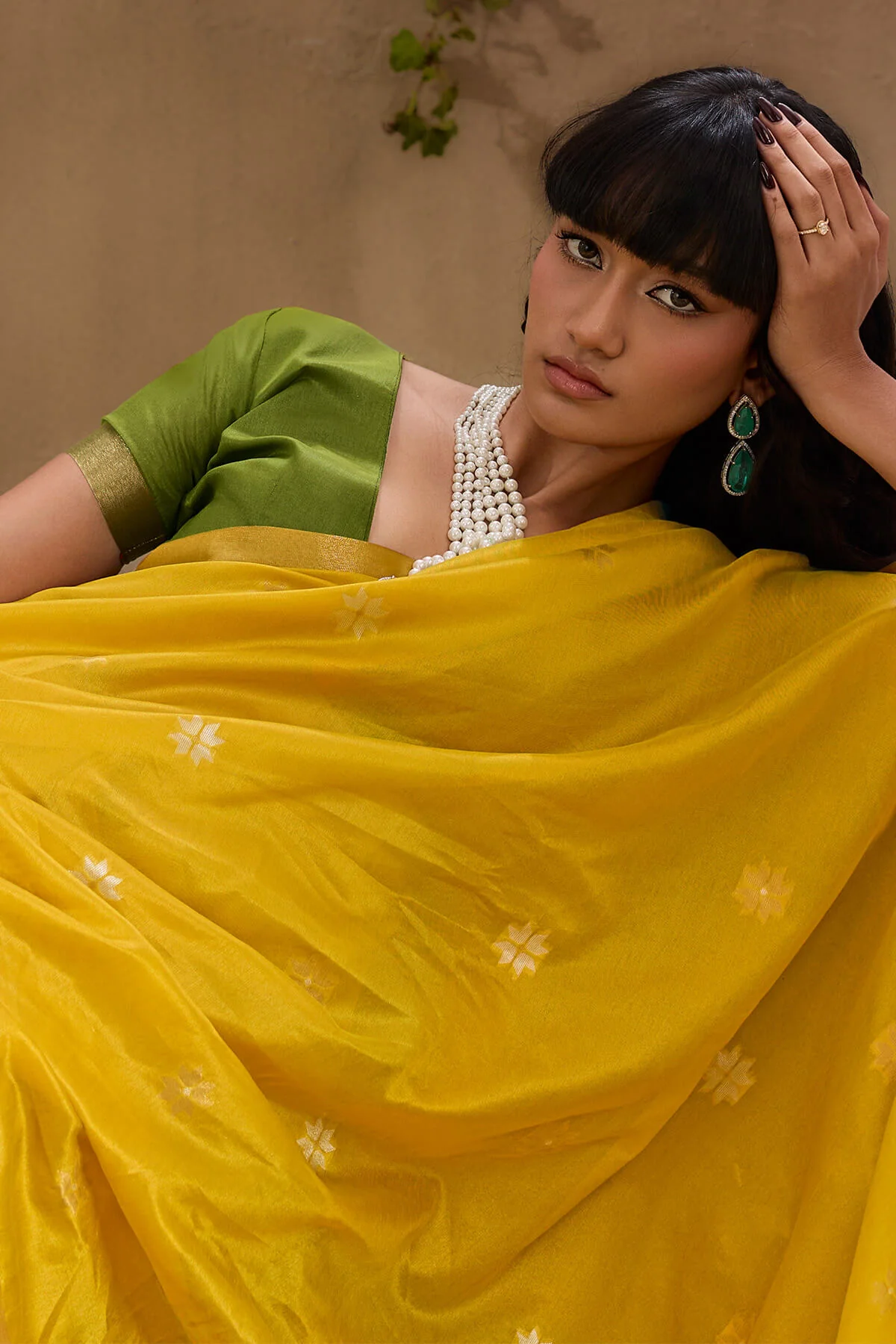 Entrancing Yellow Pure Zari Weaving Banarasi Tussar Silk Saree With Impressive Blouse Piece - Image 4
