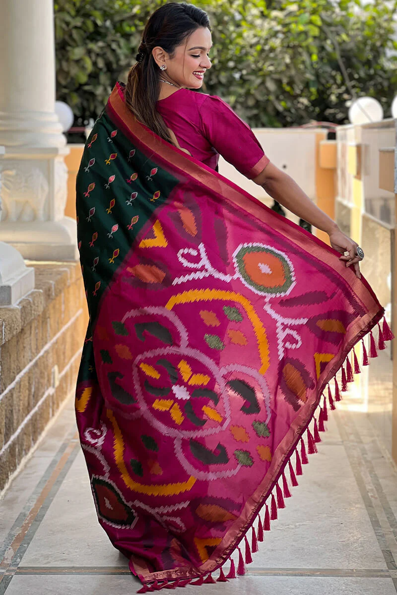 Ephemeral Dark Green Soft Banarasi Silk Saree With Elision Blouse Piece - Image 4