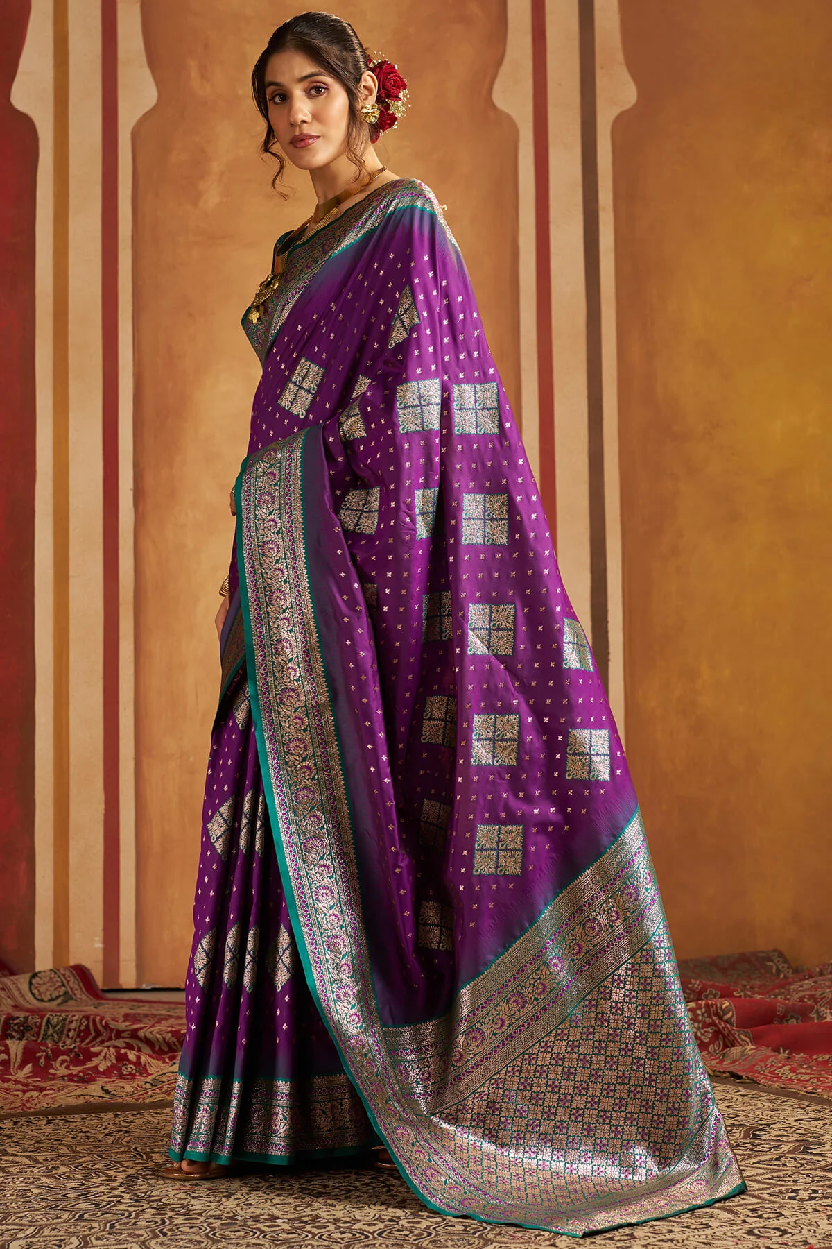 Epiphany Purple Pure Zari Weaving Banarasi Silk Saree With Classic Blouse Piece - Image 4