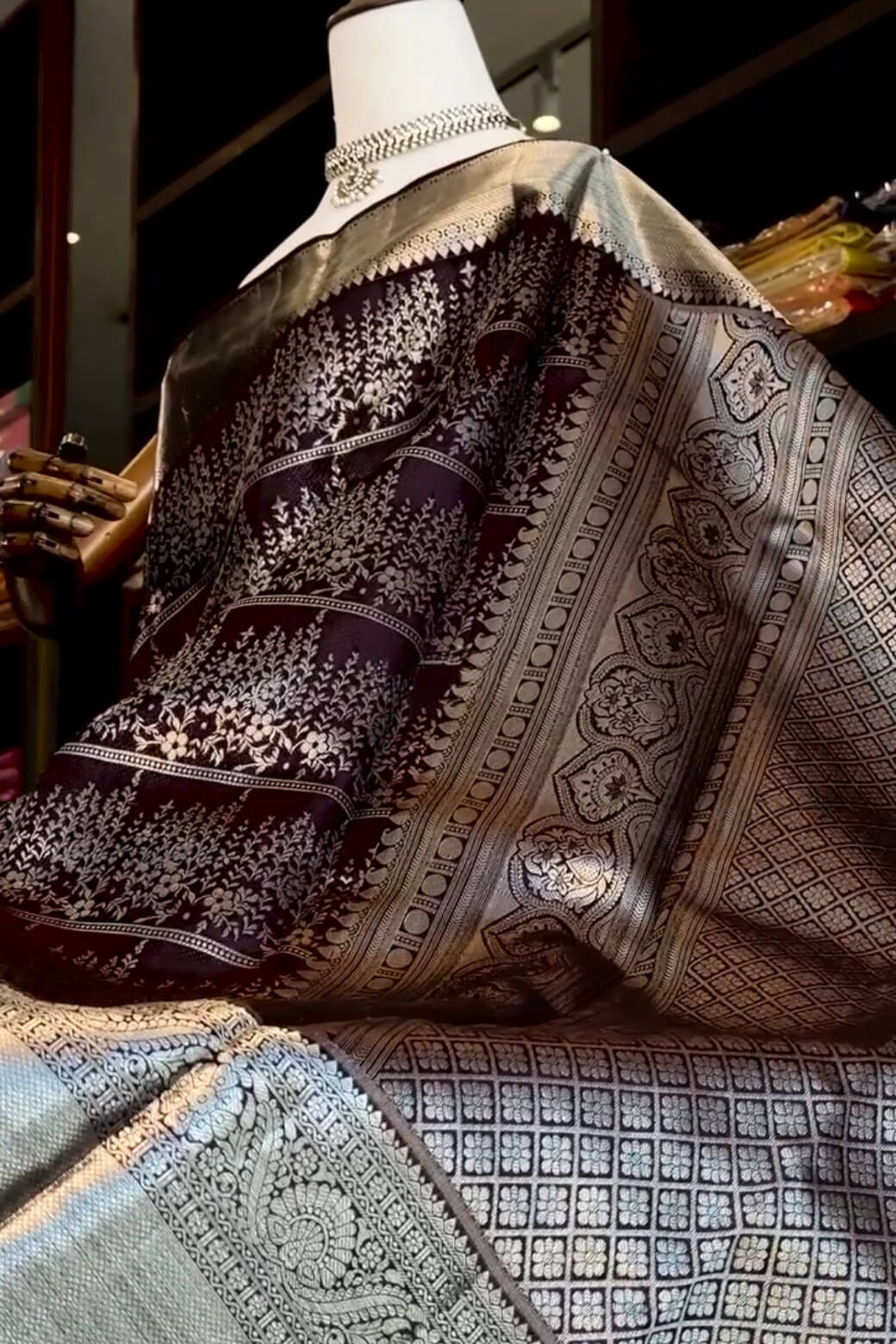 Epiphany Wine Soft Banarasi Silk Saree With Devastating Blouse Piece - Image 8