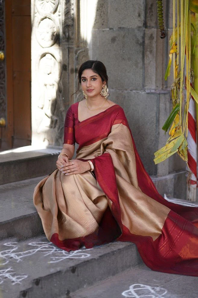 Ethnic Beige Soft Silk Saree With Breathtaking Blouse Piece - Image 3