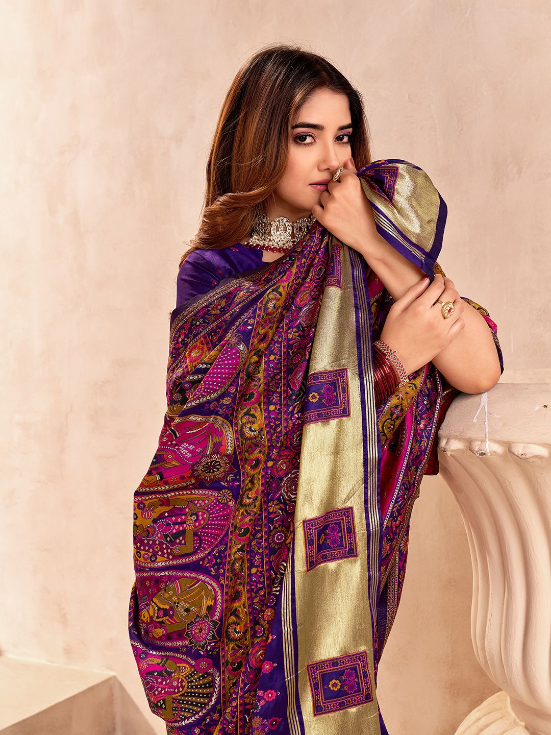 Ethnic Blue Nylon Dola Pashmina Saree With Assemblage Blouse Piece - Image 2