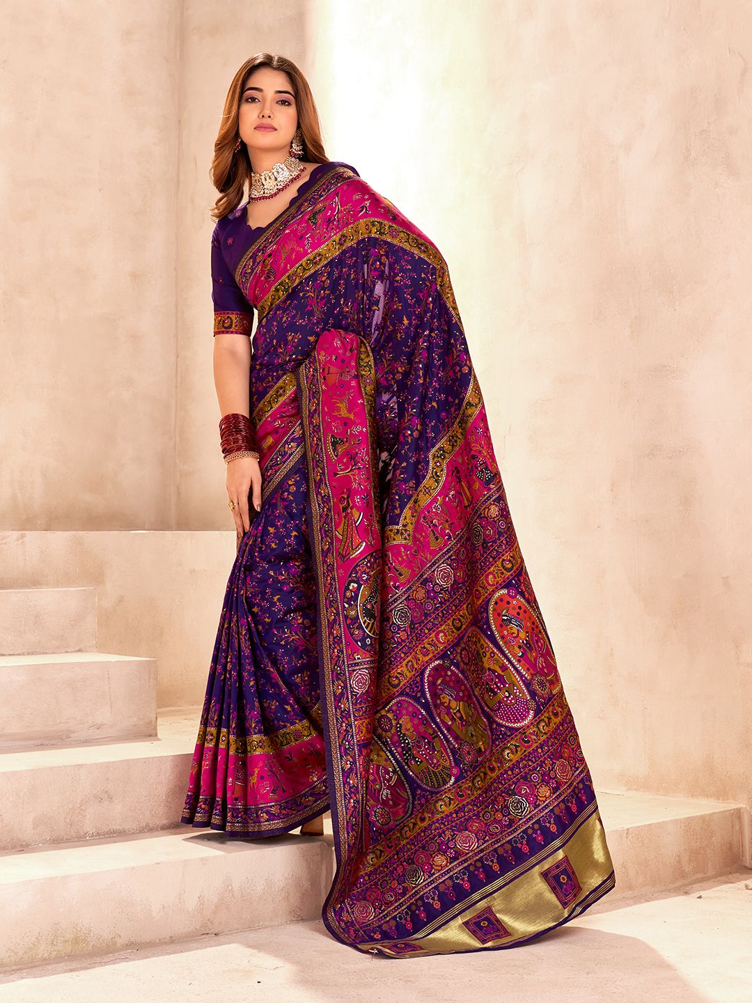 Ethnic Blue Nylon Dola Pashmina Saree With Assemblage Blouse Piece - Image 3