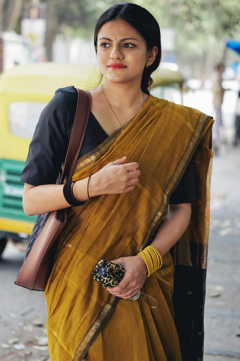 Ethnic Mustard Cotton Silk Saree With Glorious Blouse Piece - Image 3