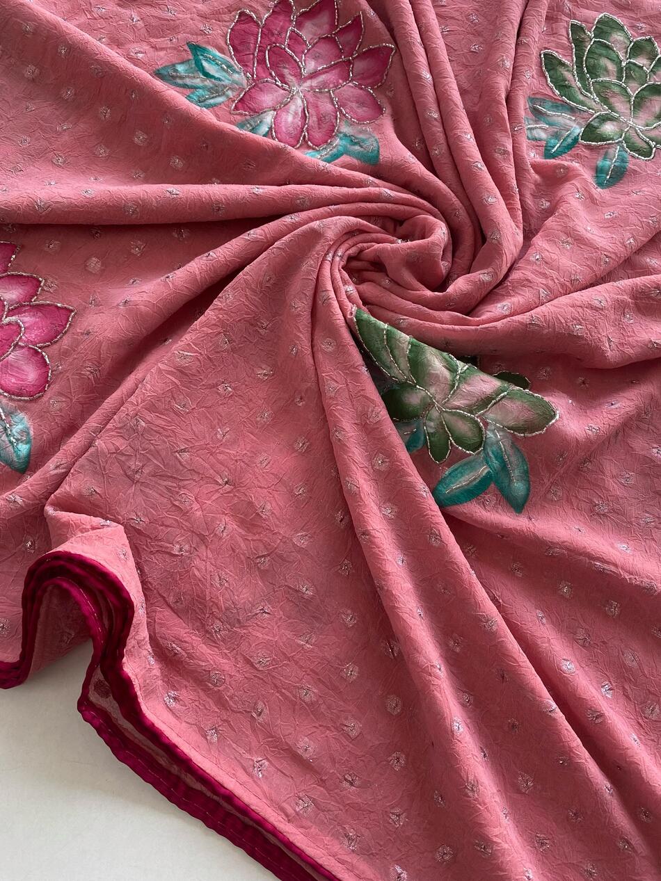 Ethnic Pink Handwork Crush Chiffon Silk Saree With Hypnotic Blouse Piece - Image 2