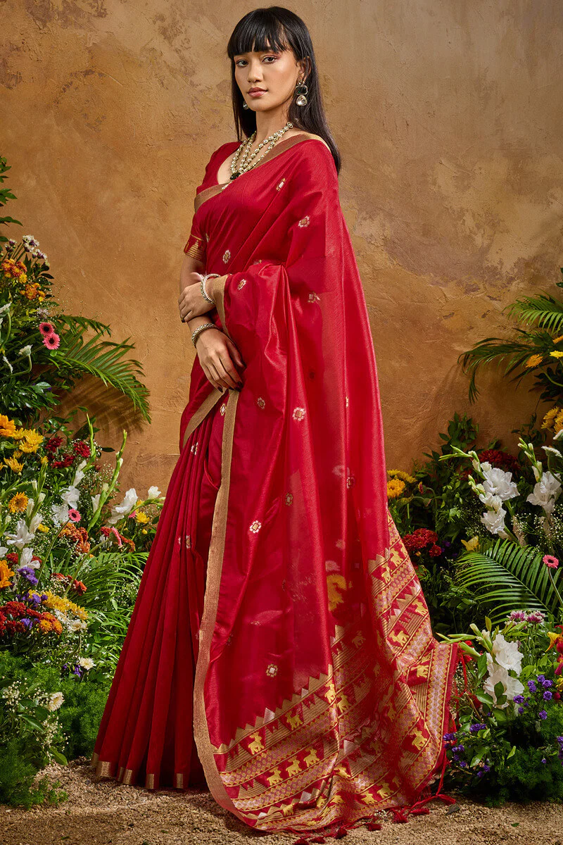 Ethnic Red Banarasi Tussar Silk Saree With Hypnotic Blouse Piece - Image 3
