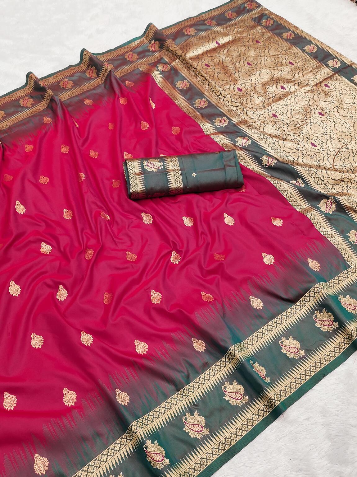 Excellent Dark Pink Soft Banarasi Silk Saree With Stunner Blouse Piece - Image 2