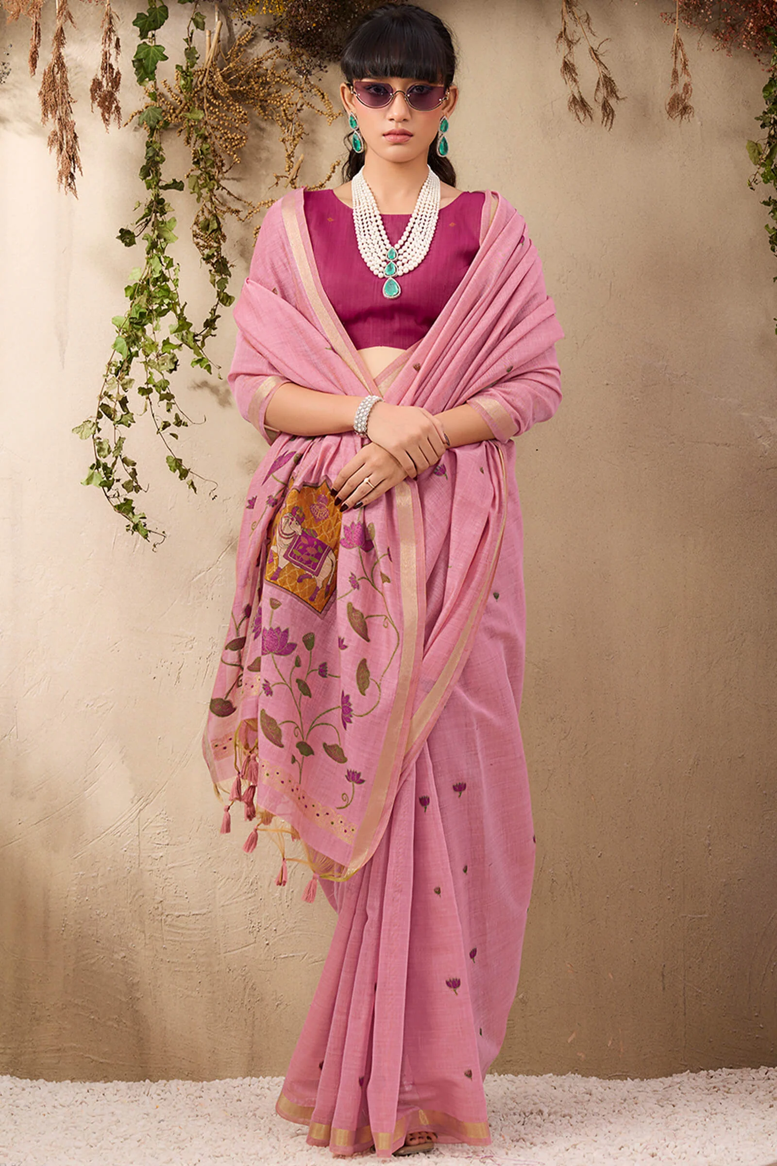 Exceptional Pink Cotton Silk Saree With Desirable Blouse Piece - Image 4