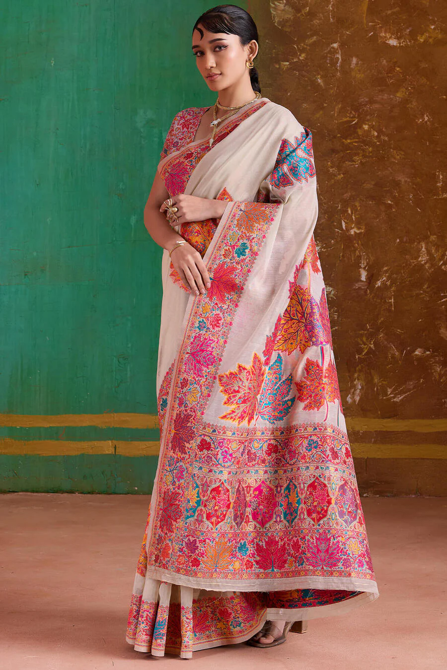 Extraordinary Beige Pashmina Saree With Pleasant Blouse Piece - Image 6