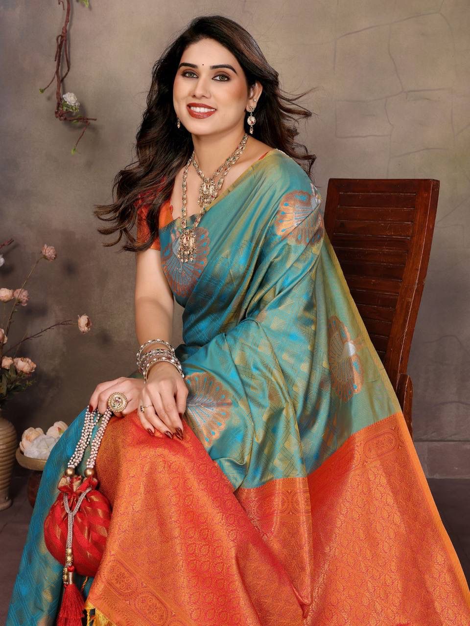 Extraordinary Rama Soft Banarasi Silk Saree With Angelic Blouse Piece - Image 2