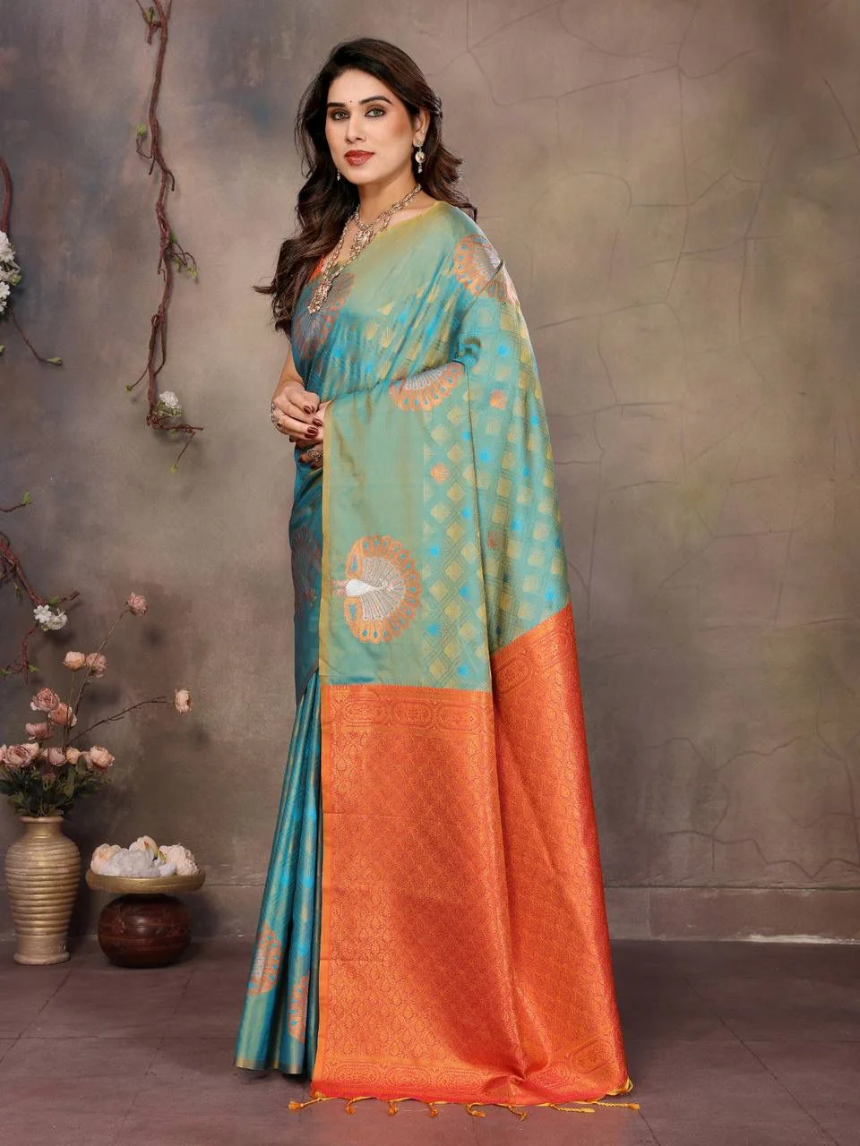 Extraordinary Rama Soft Banarasi Silk Saree With Angelic Blouse Piece - Image 3