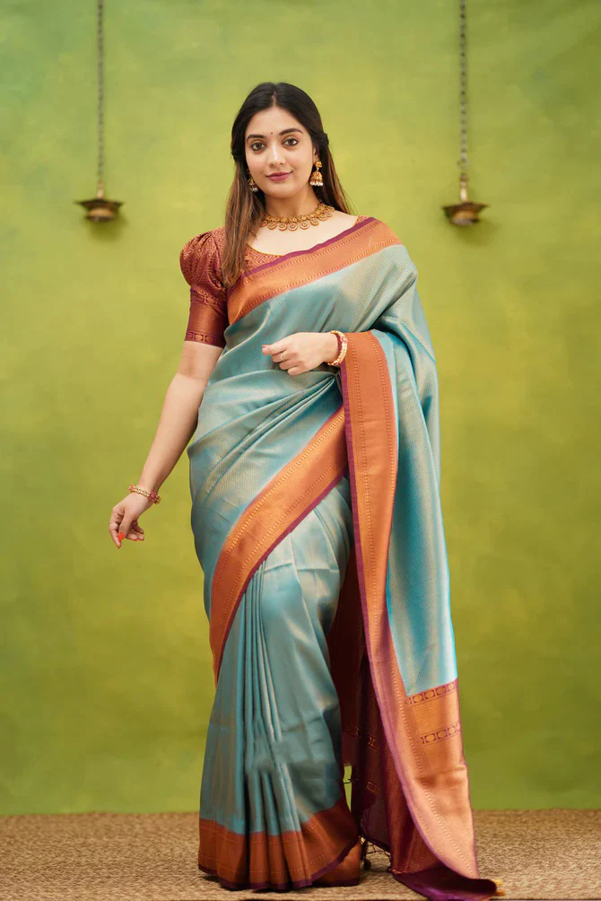 Exuberant Firozi Soft Banarasi Silk Saree With Supernal Blouse Piece - Image 3