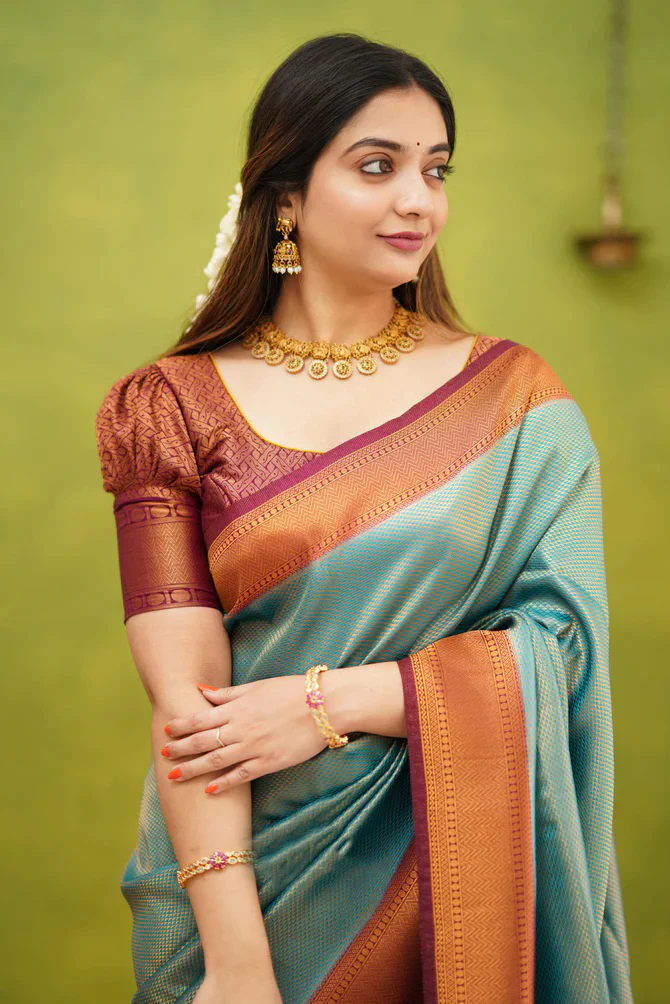 Exuberant Firozi Soft Banarasi Silk Saree With Supernal Blouse Piece - Image 5