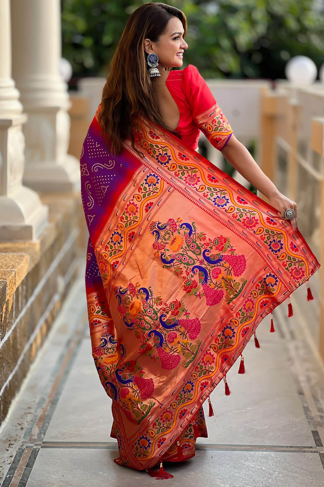 Exuberant Purple Paithani Silk Saree With Tremendous Blouse Piece - Image 5