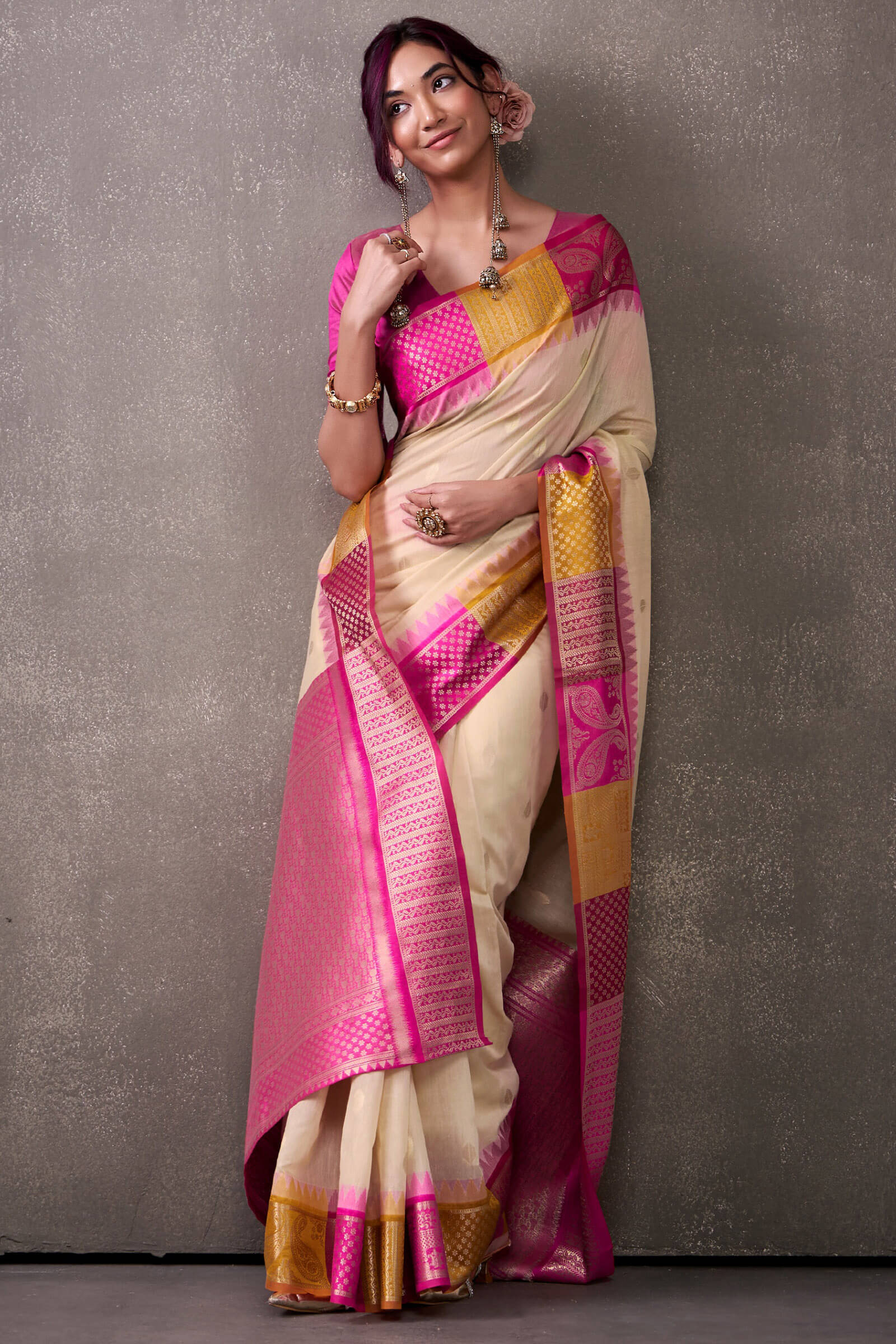 Fairytale Beige And Dark Pink Cotton Silk Saree With Marvellous Blouse Piece - Image 3