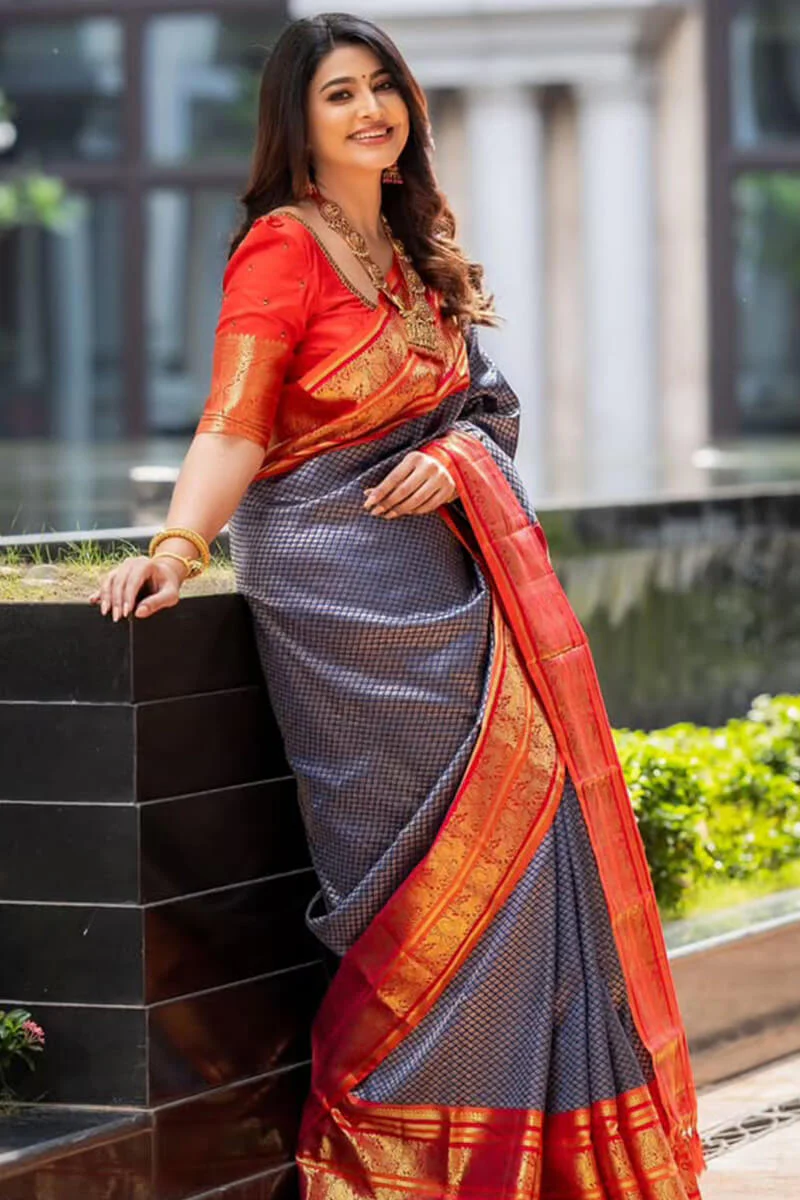 Fairytale Blue Soft Silk Saree With Nemesis Blouse Piece - Image 4