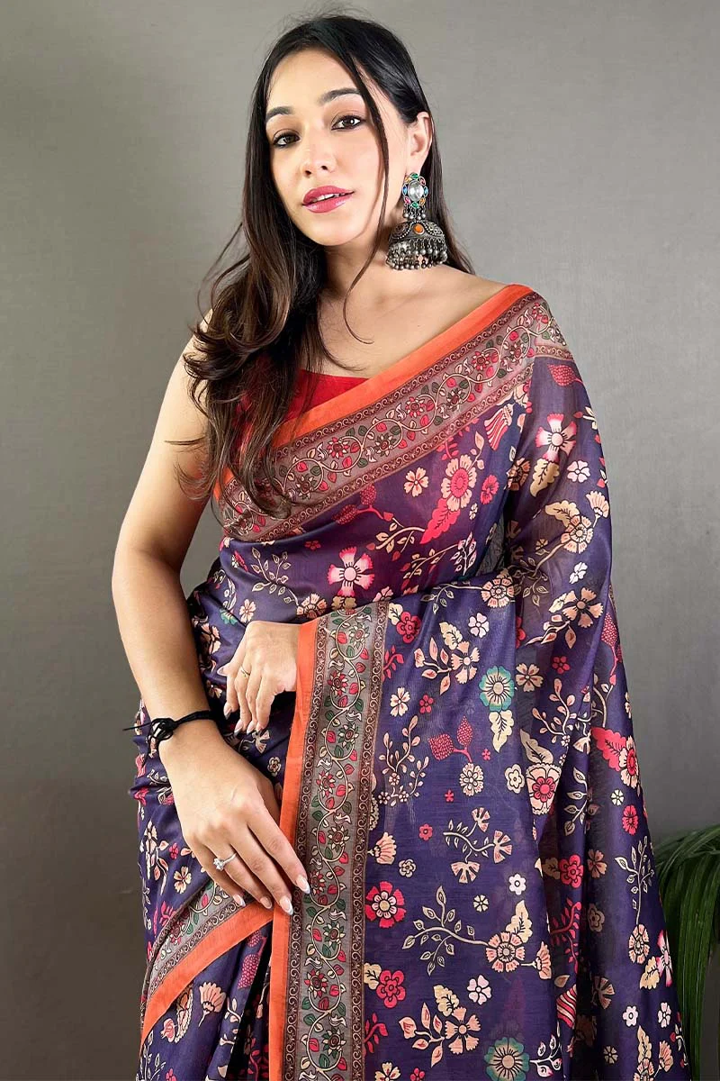 Fancifull Navy Blue Kalamkari Printed Saree With Twirling Blouse Piece - Image 2