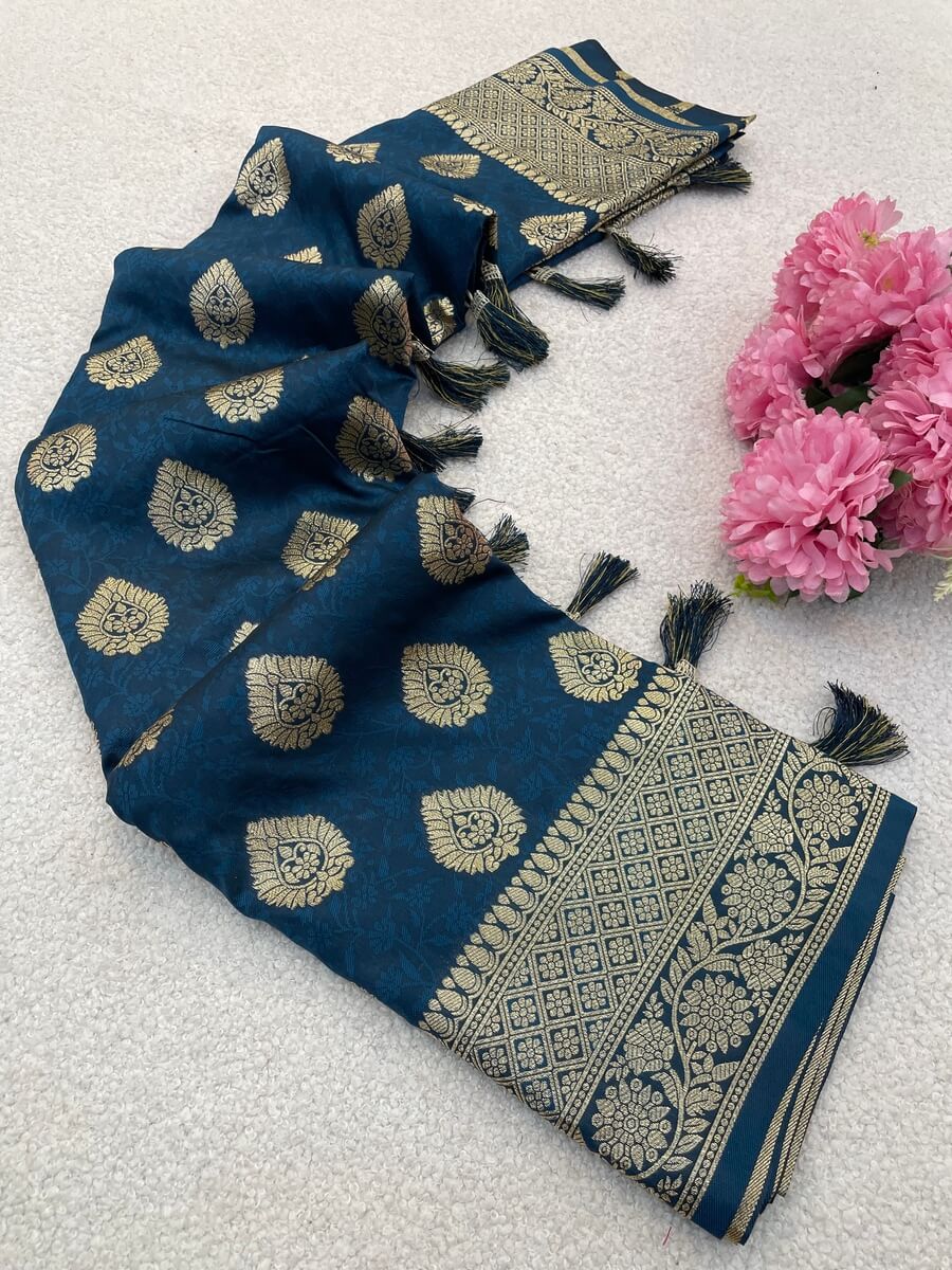 Fancifull Navy Blue Pure Zari Weaving Banarasi Silk Saree With Artistic Blouse Piece - Image 2