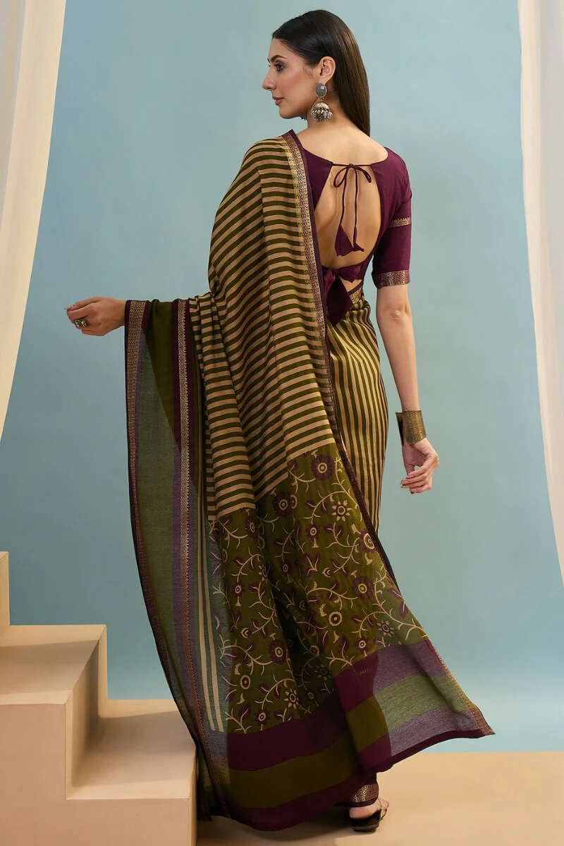 Felicitous Green Printed Cotton Silk Saree With Eye-catching Blouse Piece - Image 7