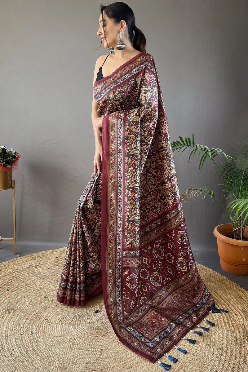 Flamboyant Black Digital Printed Soft Silk Saree With Fairytale Blouse Piece - Image 3