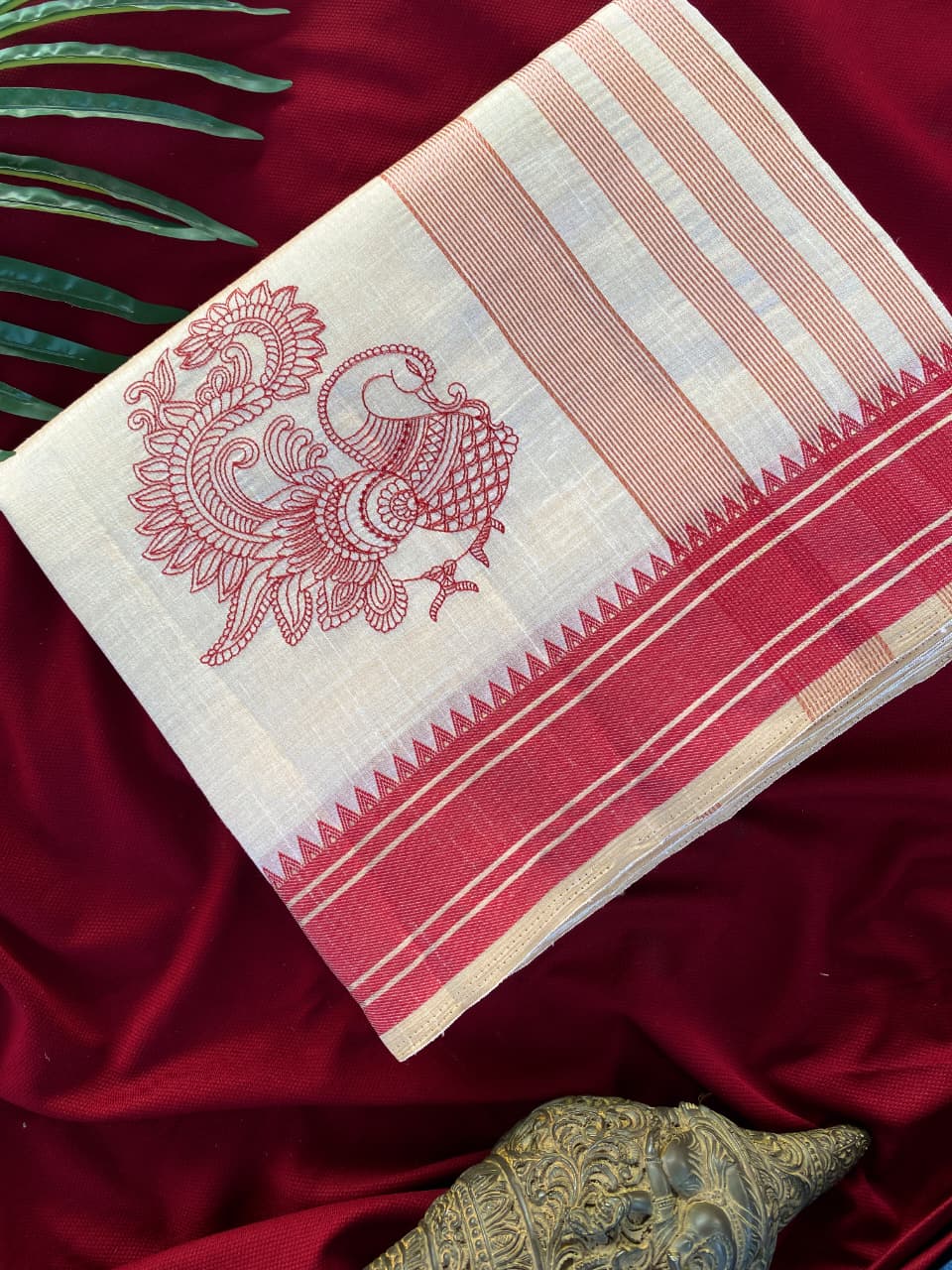 Flamboyant Off White Embroidery Work Tussar Silk Saree With Seraphic Blouse Piece - Image 2
