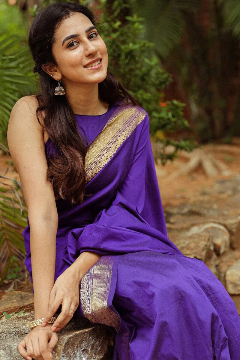 Flamboyant Purple Soft Silk Saree With Ethnic Blouse Piece - Image 2