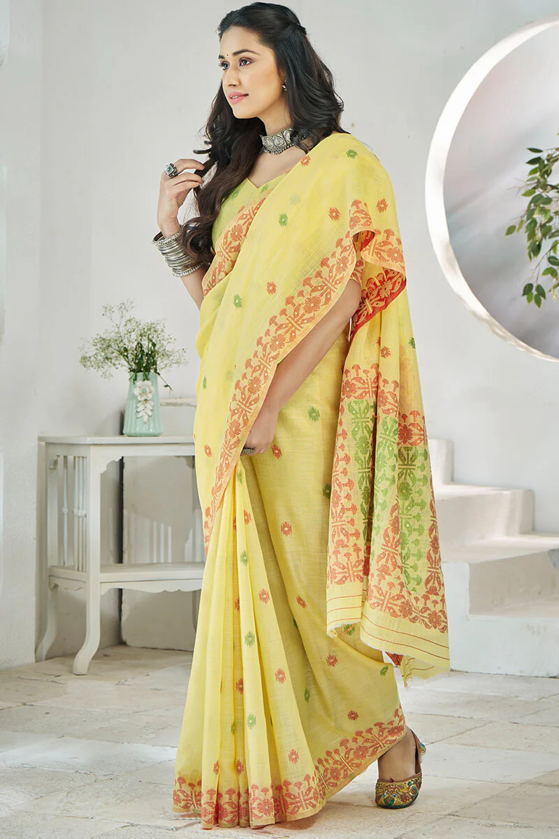 Flamboyant Yellow Cotton Silk Saree With Surpassing Blouse Piece - Image 4