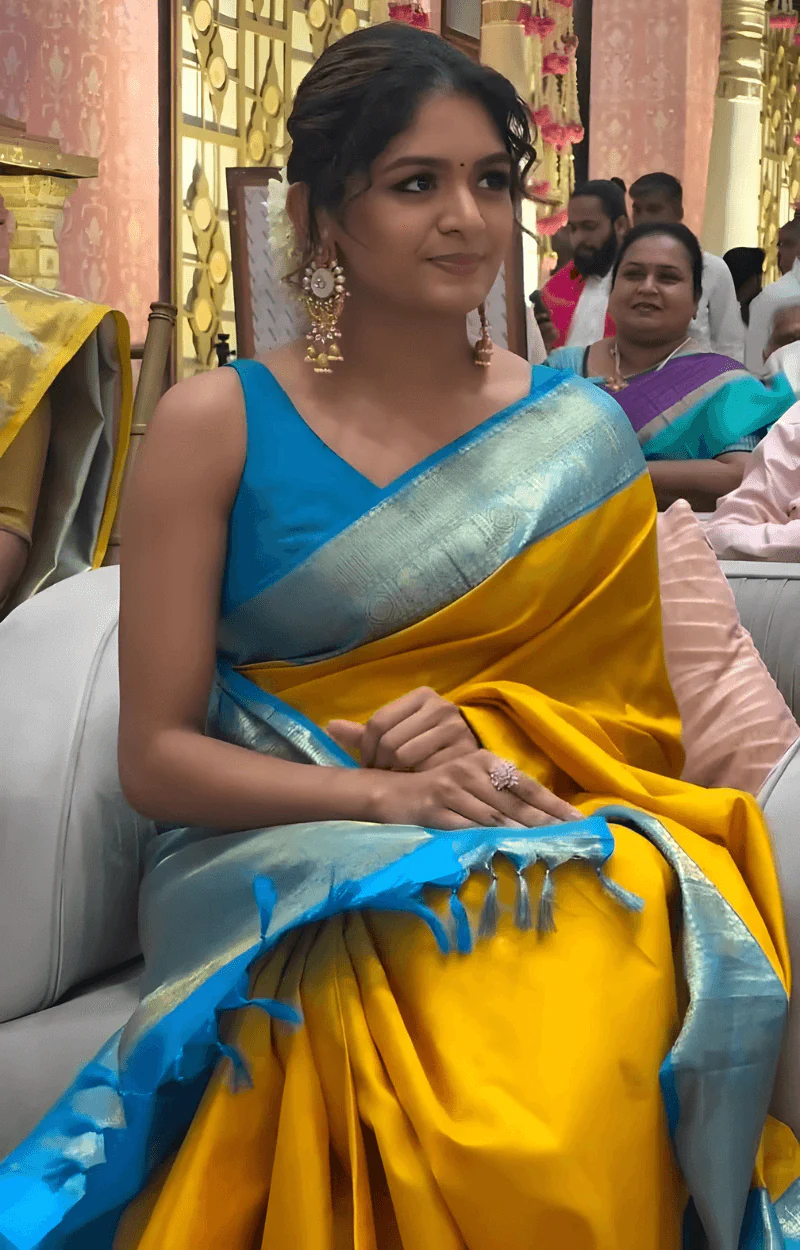 Flameboyant Yellow Soft Silk Saree With Eclat Blouse Piece - Image 3