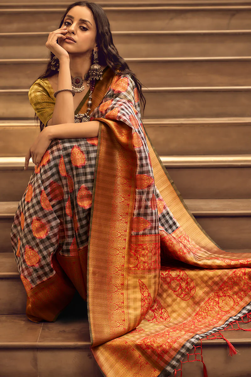 Flattering Grey and Red Soft Banarasi Silk Saree With Mesmerising Blouse - Image 2