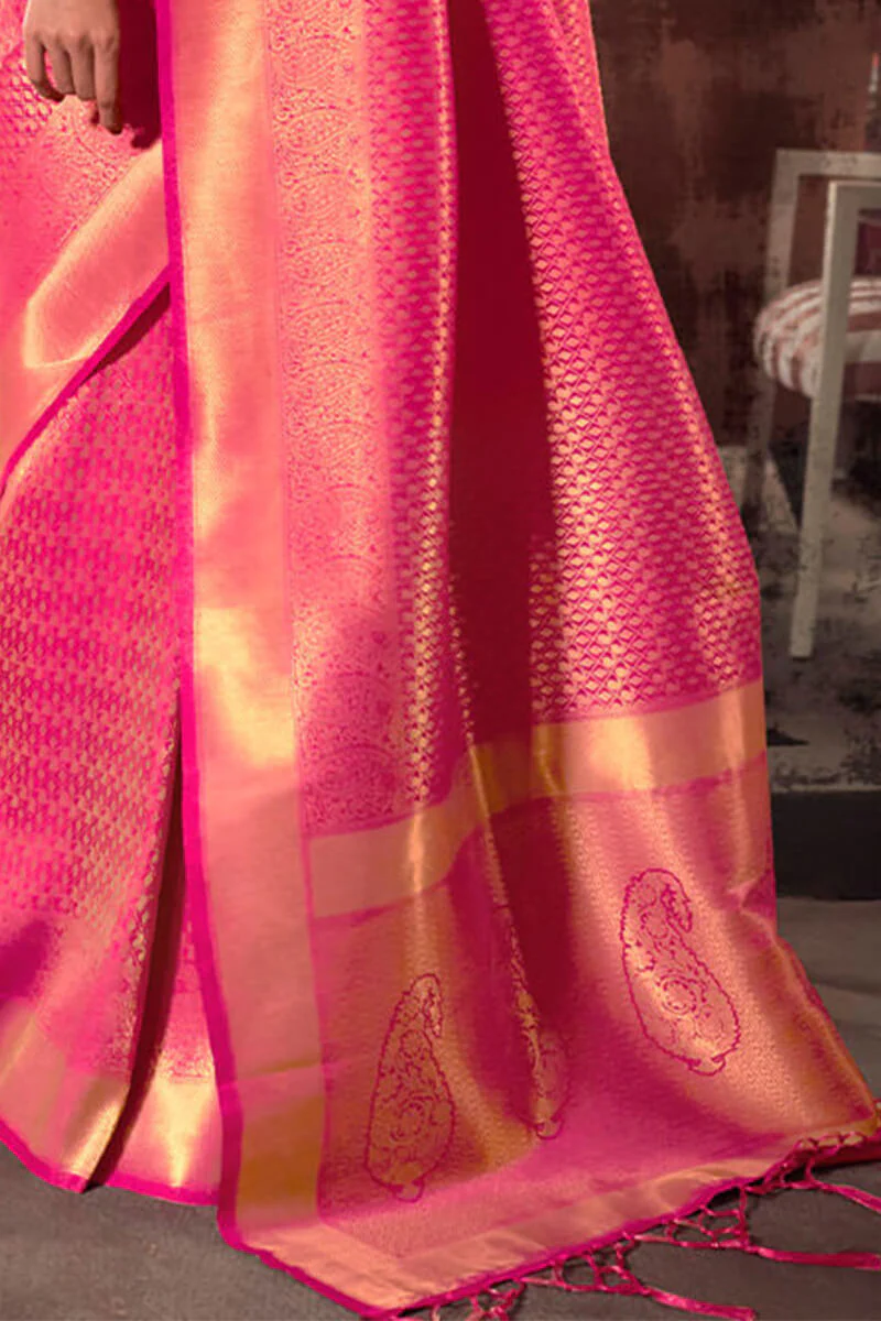 Flattering Pink Kanjivaram Silk Saree With Staring Blouse Piece - Image 3