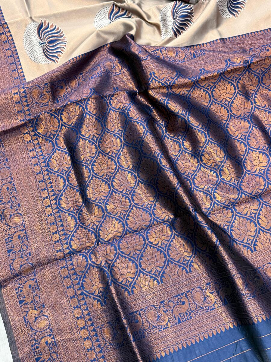 Flaunt Beige and Blue Soft Silk Saree With Dissemble Blouse Piece - Image 4