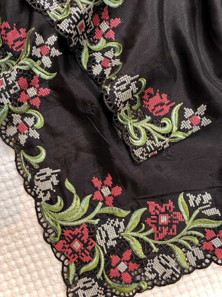 Flaunt Black Embroidery Work Tussar Silk Saree With Alluring Blouse Piece - Image 3