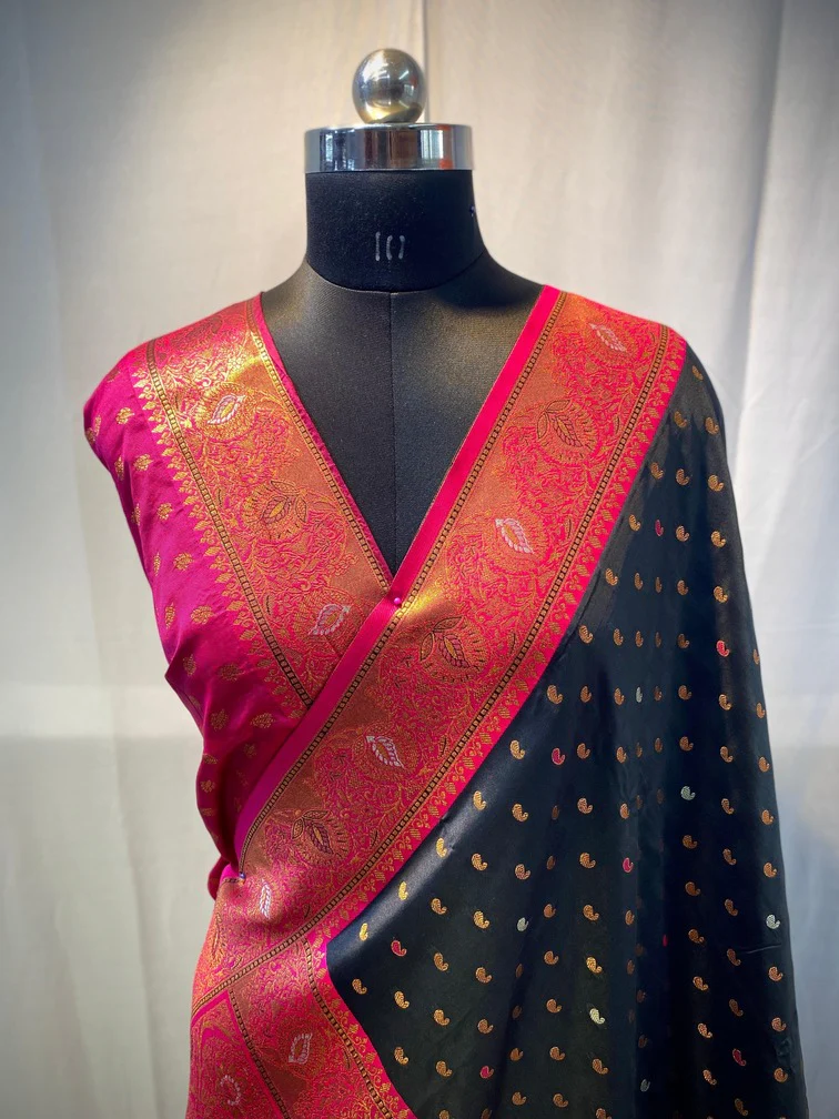 Flaunt Black Soft Banarasi Silk Saree With Capricious Blouse Piece - Image 2