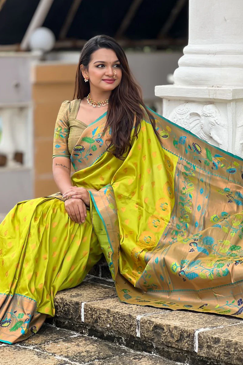 Flaunt Parrot Paithani Silk Saree With Gratifying Blouse Piece - Image 3