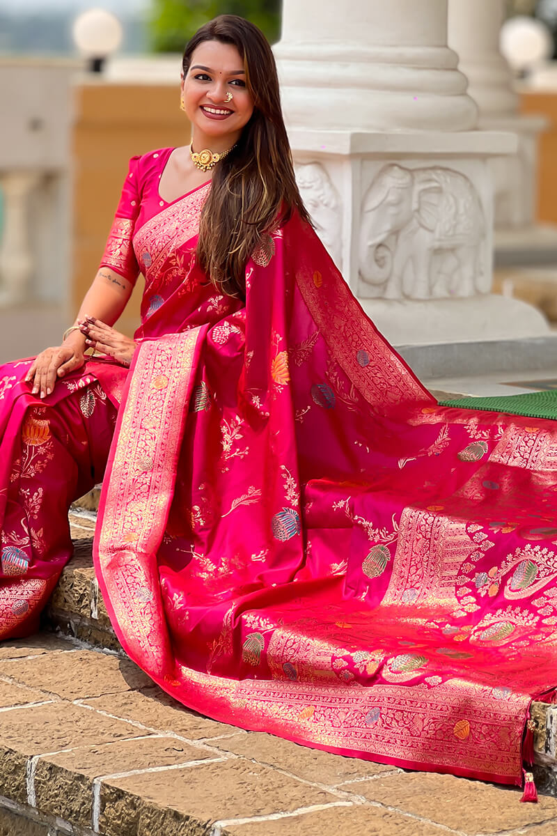 Forbearance Dark Pink Soft Banarasi Silk Saree With Redolent Blouse Piece - Image 3
