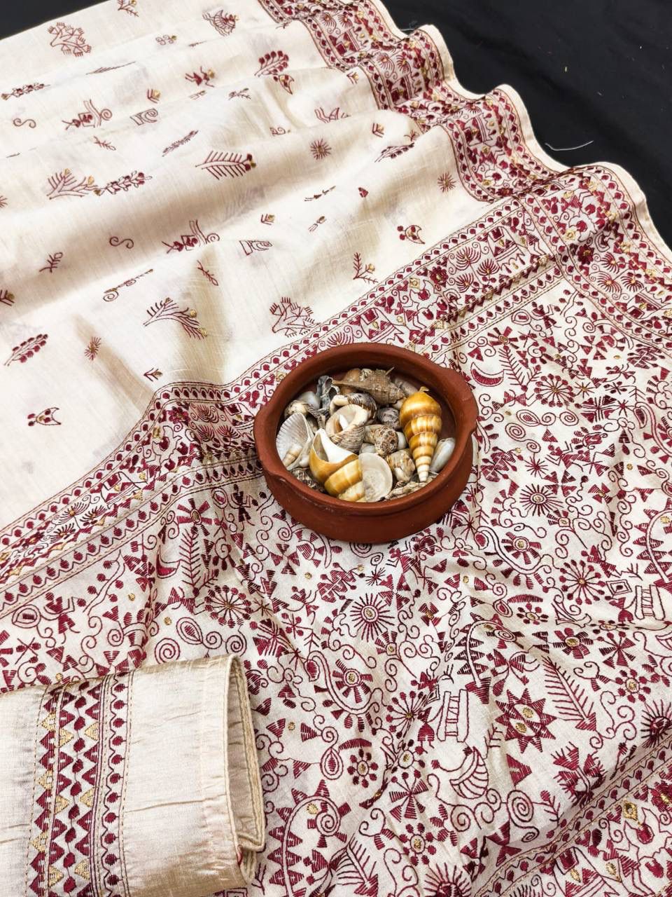 Forbearance Off White Embroidery Work Tussar Silk Saree With Dalliance Blouse Piece - Image 4
