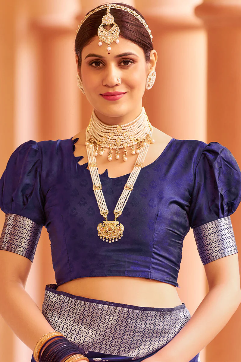 Fragrant Navy Blue Banarasi Silk Saree with Improbable Blouse Piece - Image 5