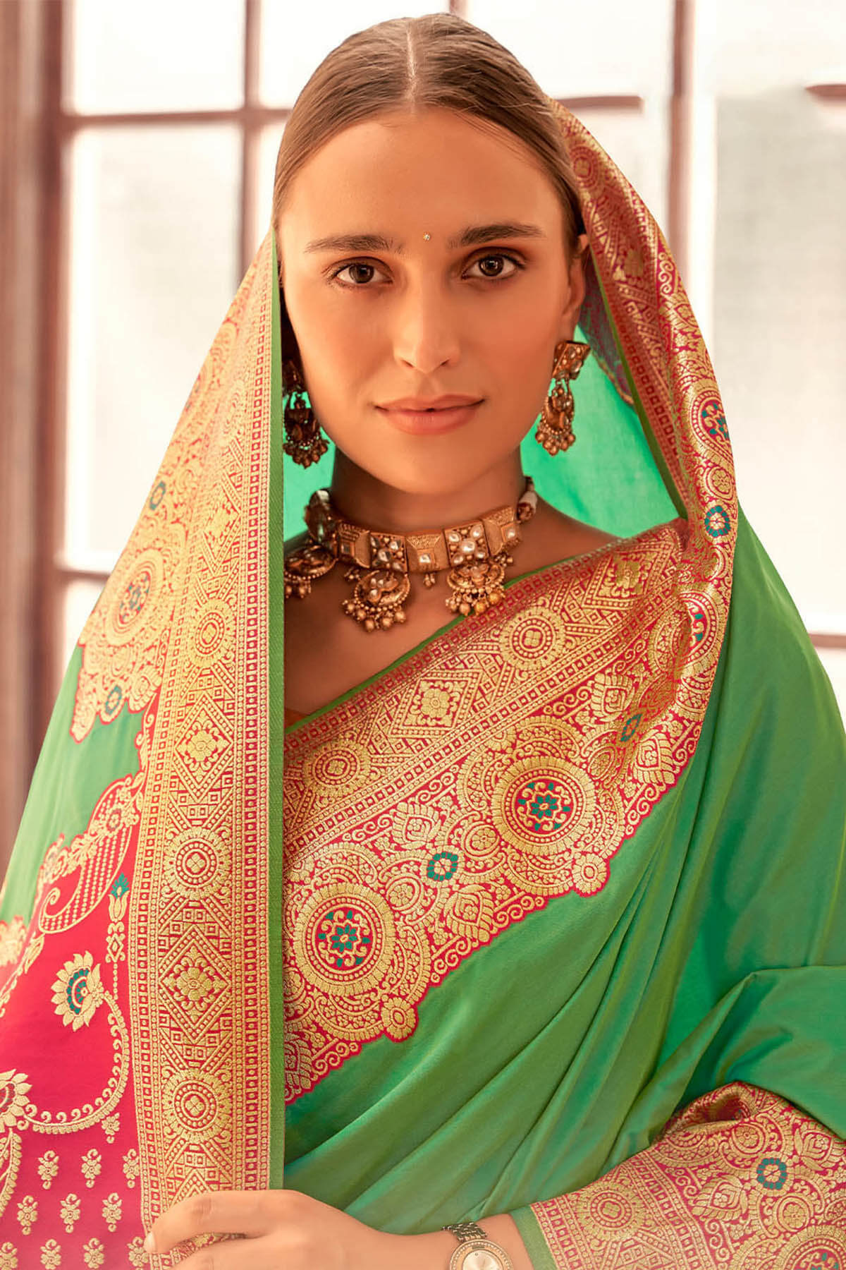 Fugacious Dark Green Soft Banarasi Silk Saree With Opulent Blouse Piece - Image 2