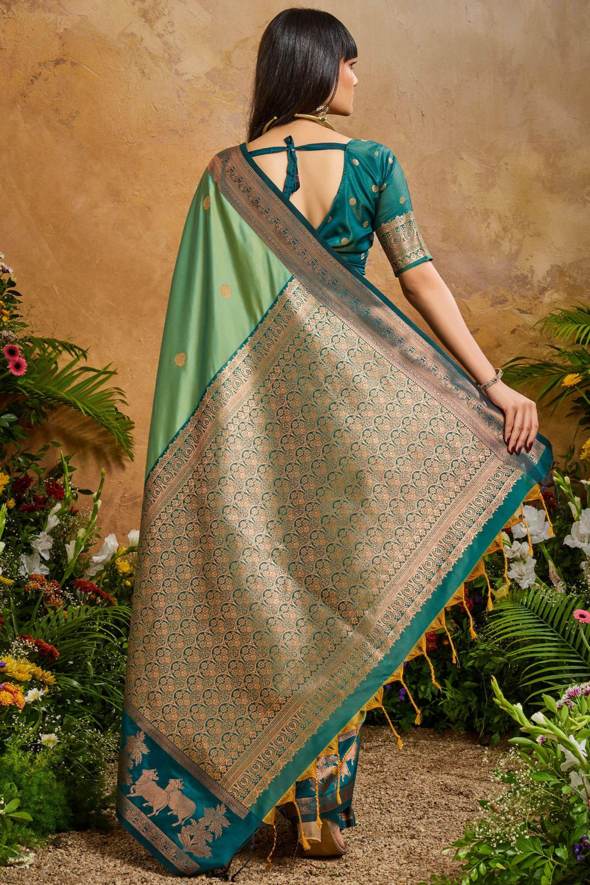 Fugacious Green Soft Banarasi Silk Saree With Unique Blouse Piece - Image 6