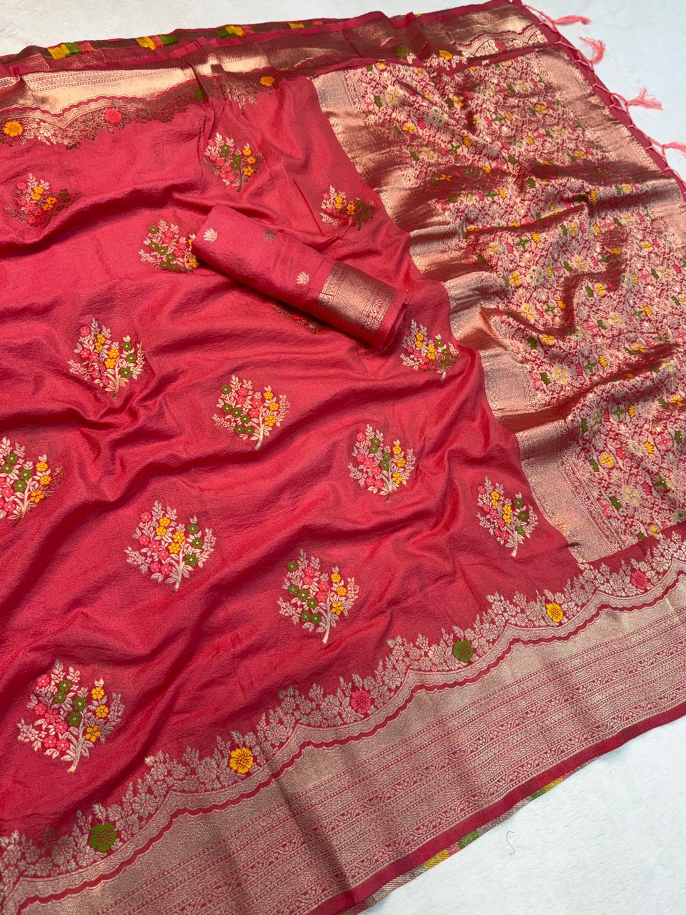 Fugacious Pink Banarasi Georgette Silk Saree With Nectarous Blouse Piece - Image 2