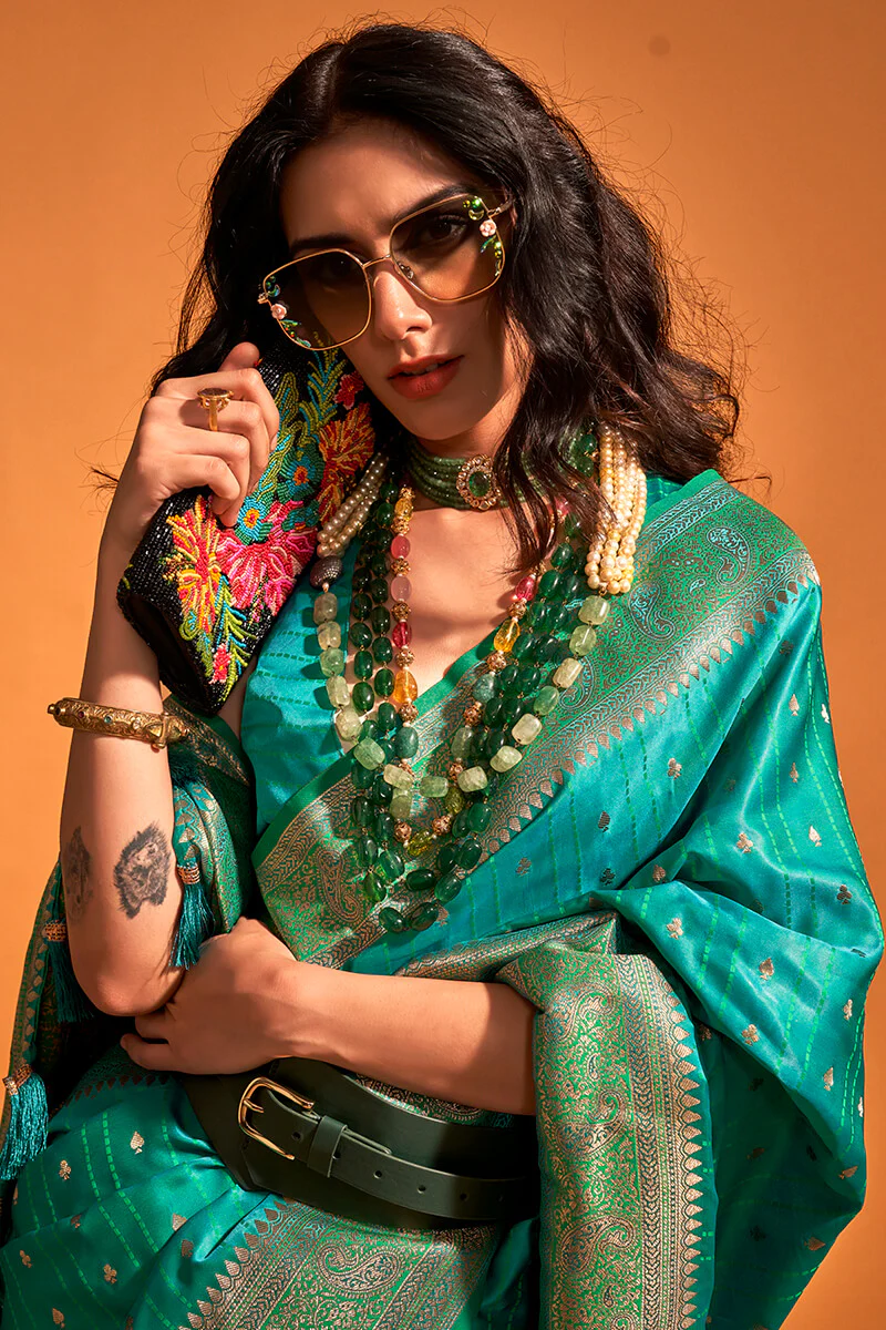 Fugacious Rama Soft Banarasi Silk Saree With Ineffable Blouse Piece - Image 2