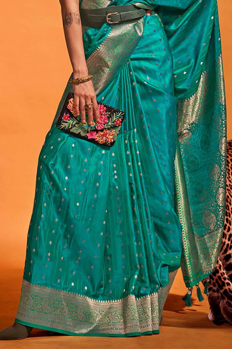 Fugacious Rama Soft Banarasi Silk Saree With Ineffable Blouse Piece - Image 3