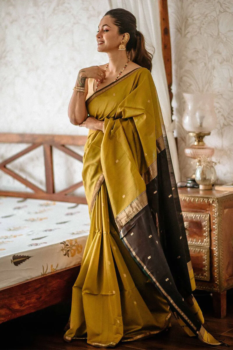 Gleaming Mustard Cotton Silk Saree With Classy Blouse Piece - Image 3