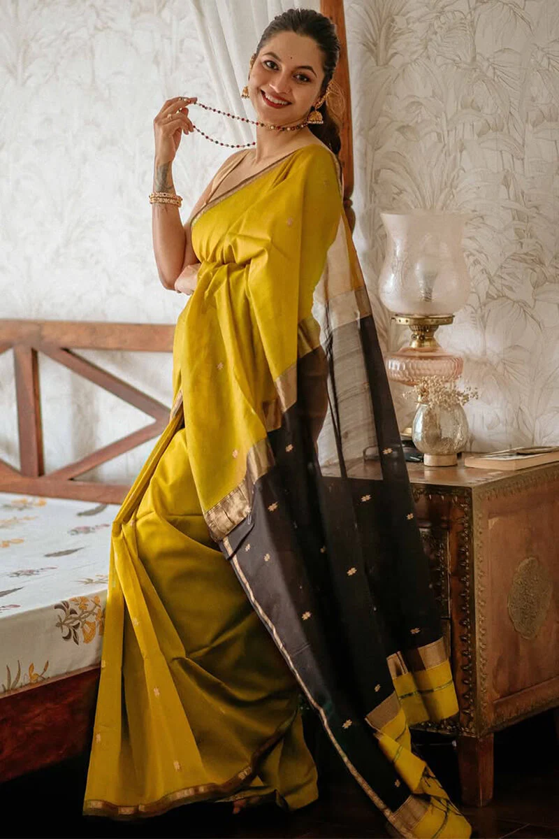 Gleaming Mustard Cotton Silk Saree With Classy Blouse Piece - Image 4
