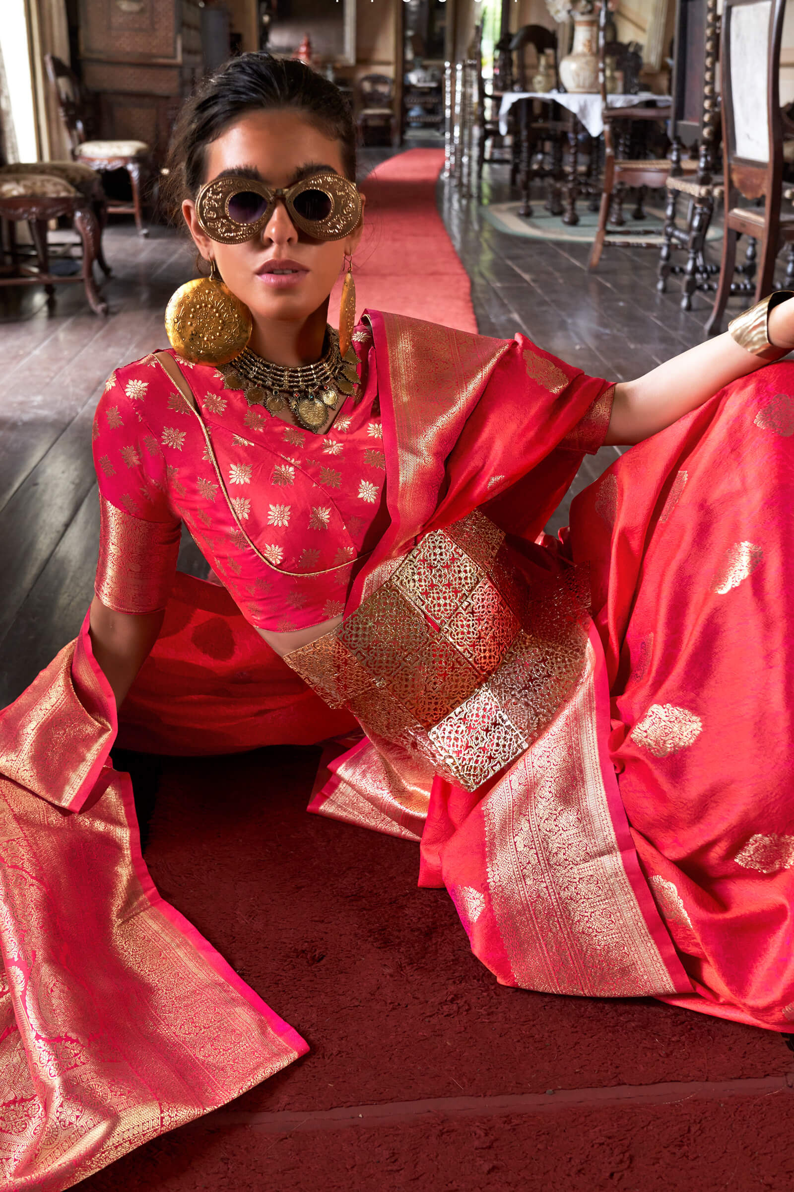 Glittering Dark Pink Soft Banarasi Silk Saree With Elision Blouse Piece - Image 2
