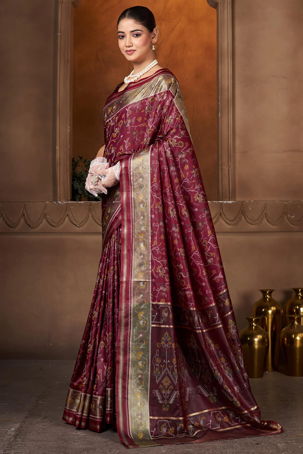 Glittering Maroon Paithani Silk Saree With Murmurous Blouse Piece - Image 3